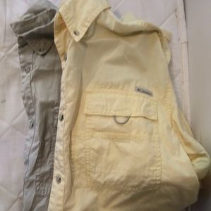 2 Columbia Tops sz LT